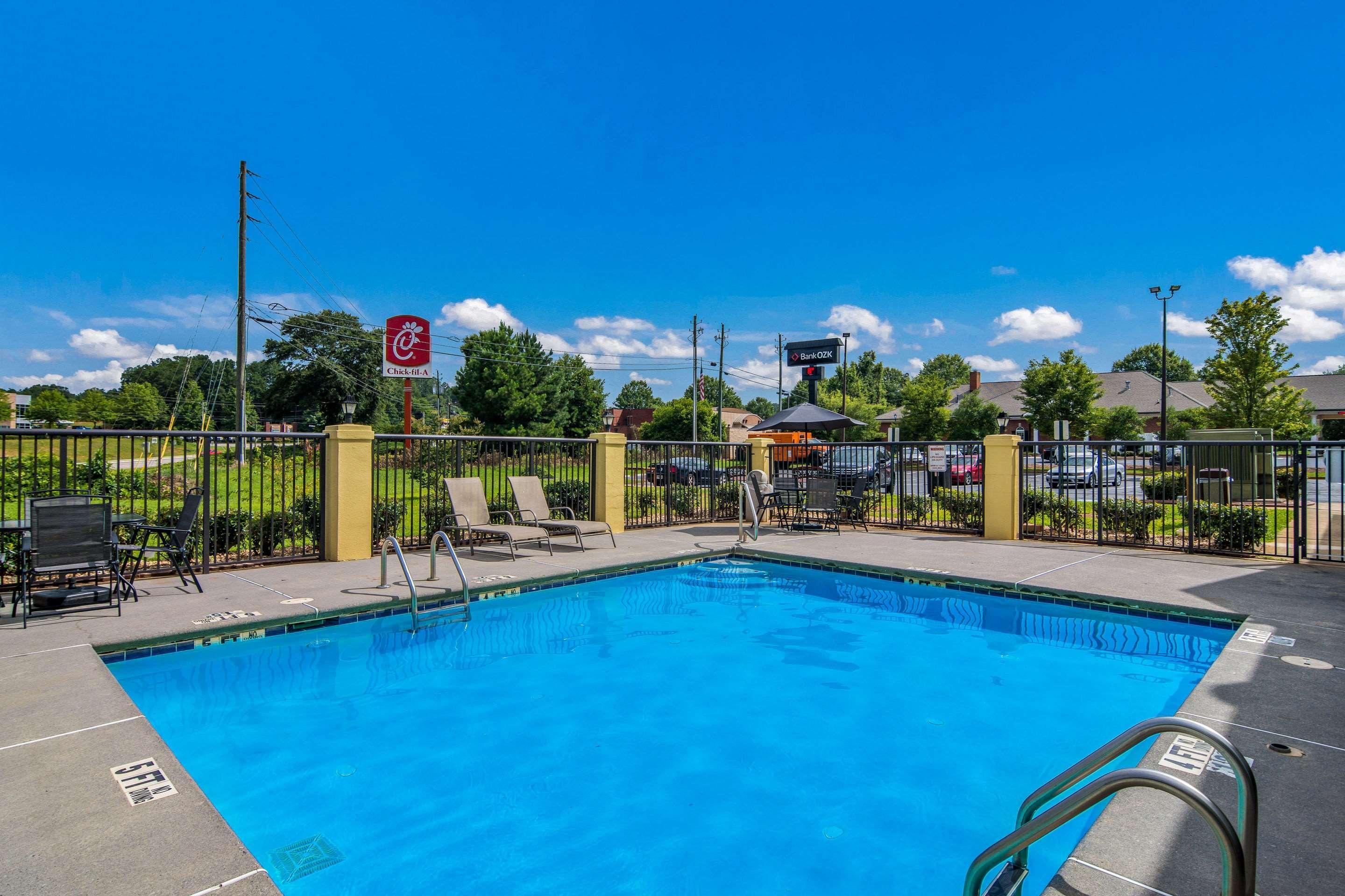 Quality Inn & Suites Canton, Ga Kültér fotó